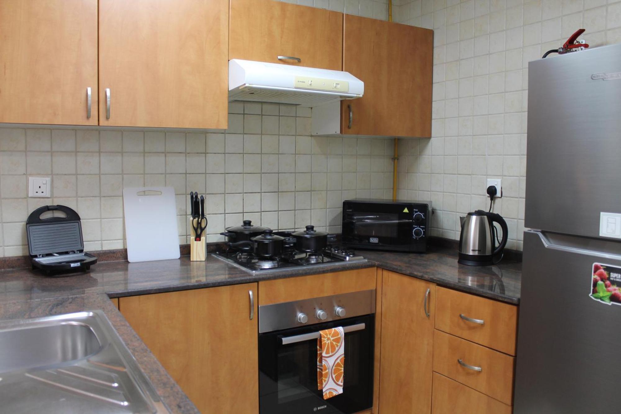 Bright And Beautiful One Bedroom Close To Metro And Dubai