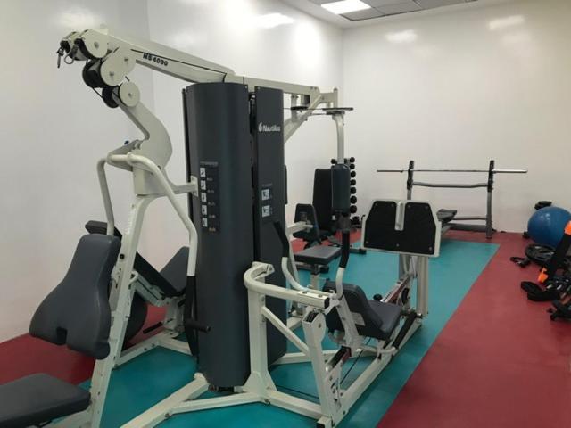 Bright And Beautiful One Bedroom Close To Metro And
