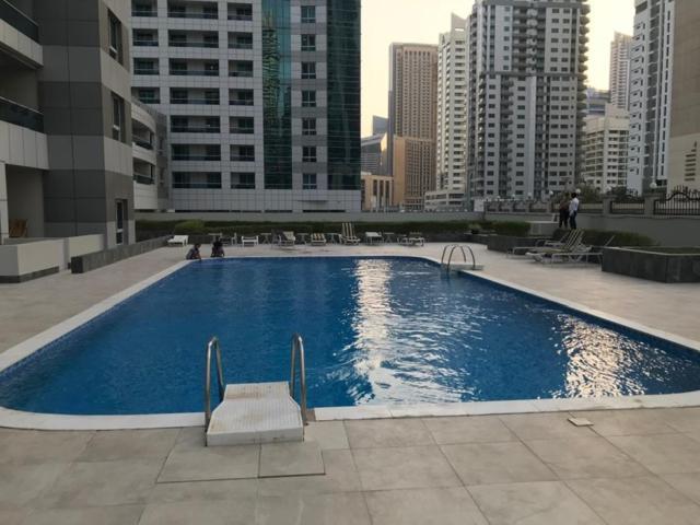 Apartment Bright And Beautiful One Bedroom Close To Metro And